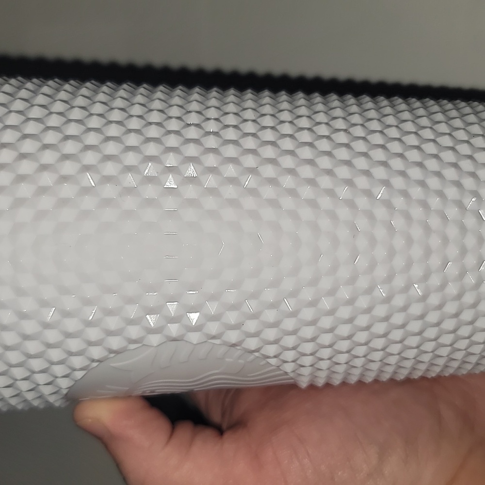 Starbucks Spring 2024 24oz Venti White Studded Bling Cold Cup - Picture 4 of 7